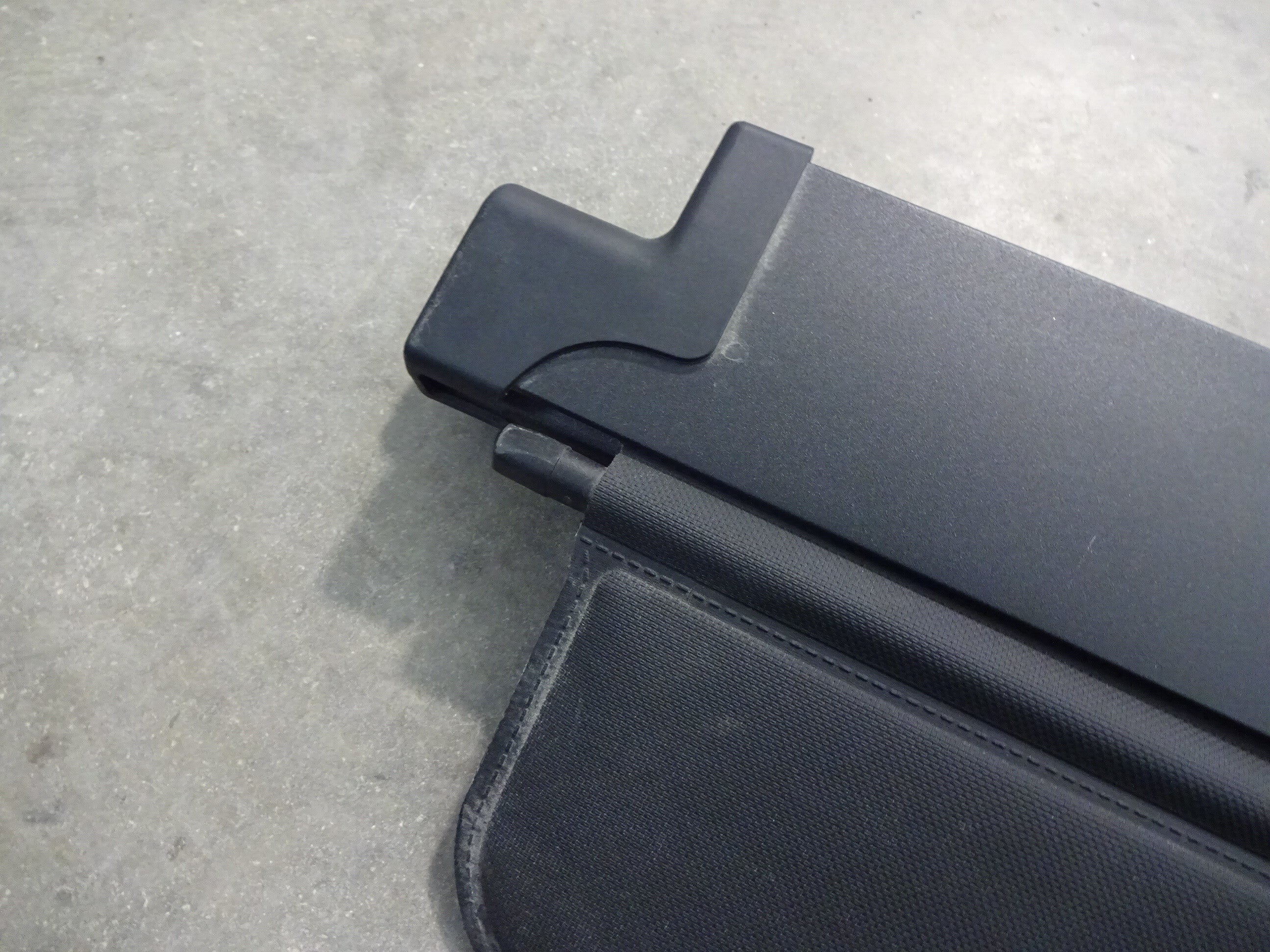 Pre-Owned 2017 BMW X3 Rear Trunk Mounted Cargo Cover OEM (Good)