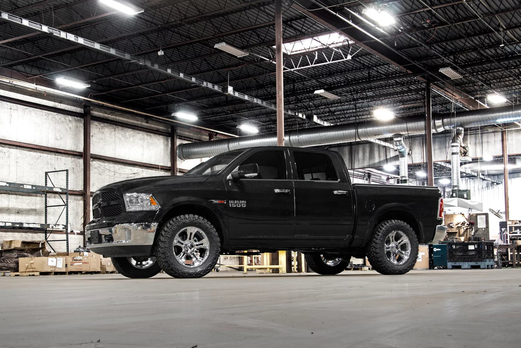 Rough Country 2.5" Lift Kit (fits) 2009-2011 RAM Truck 1500 4WD N3 Loaded Coil Spring Struts Suspension System 359.23