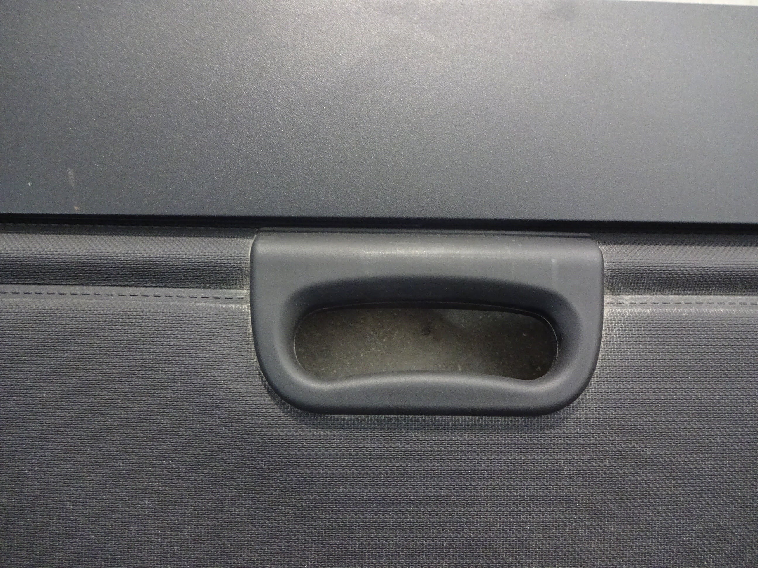 Pre-Owned 2017 BMW X3 Rear Trunk Mounted Cargo Cover OEM (Good)